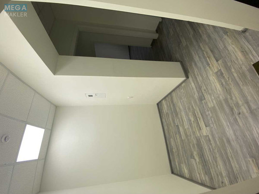 Оренда комерційної нерухомості, 70&nbsp;кв.м, под офис, <a class="location-link" href="/kiev/" title="Недвижимость Київ">Київ</a>, <a class="location-link" href="/kiev/pecherskij/" title="Недвижимость Печерський район">Печерський р-н</a>, Дружби Народів бульв., 17/5 (изображение 3)