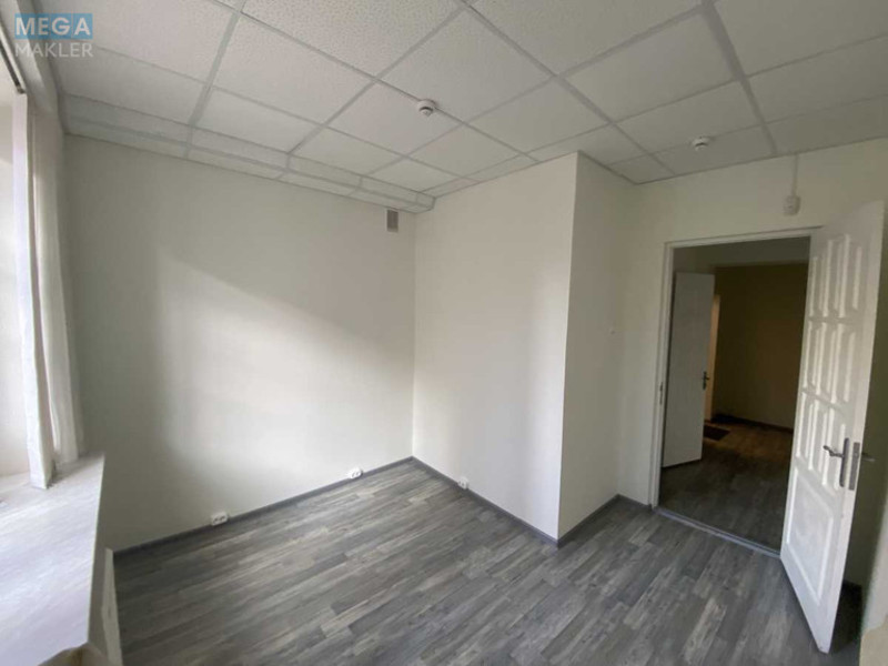 Оренда комерційної нерухомості, 70&nbsp;кв.м, под офис, <a class="location-link" href="/kiev/" title="Недвижимость Київ">Київ</a>, <a class="location-link" href="/kiev/pecherskij/" title="Недвижимость Печерський район">Печерський р-н</a>, Дружби Народів бульв., 17/5 (изображение 8)