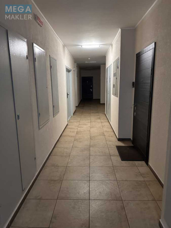 Продаж 3 кімнатної квартири (88/56/9), 14 пов. 25 пов. будинку, <a class="location-link" href="/kiev/" title="Недвижимость Київ">Київ</a>, <a class="location-link" href="/kiev/dneprovskij/" title="Недвижимость Дніпровський район">Дніпровський р-н</a>, Воскресенська вул., 18 (изображение 9)