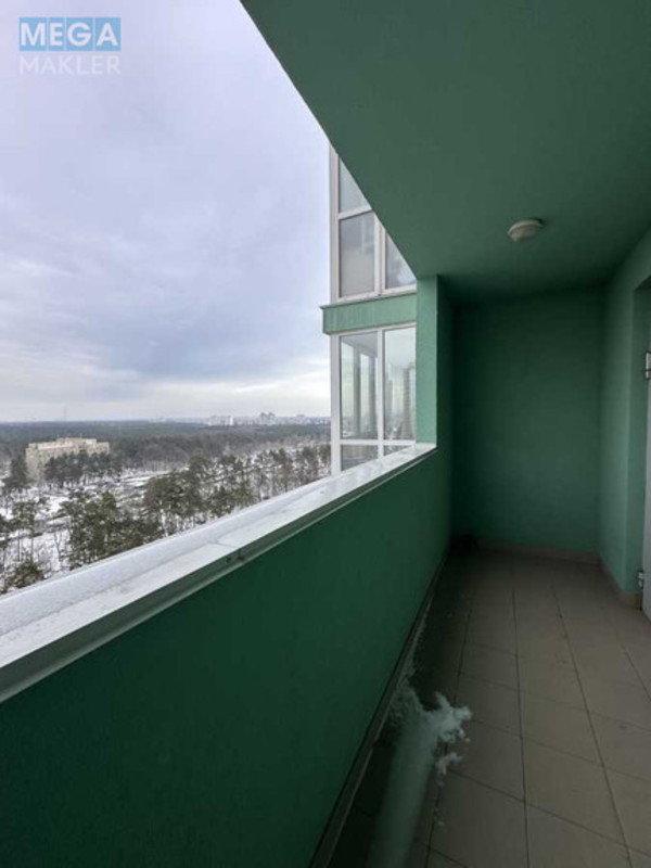 Продаж 3 кімнатної квартири (88/56/9), 14 пов. 25 пов. будинку, <a class="location-link" href="/kiev/" title="Недвижимость Київ">Київ</a>, <a class="location-link" href="/kiev/dneprovskij/" title="Недвижимость Дніпровський район">Дніпровський р-н</a>, Воскресенська вул., 18 (изображение 10)