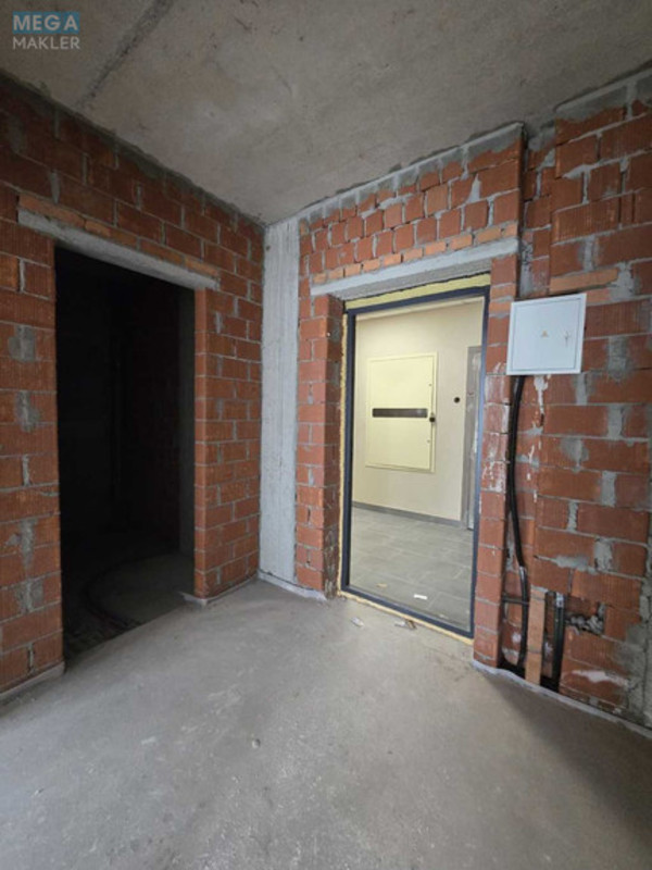 Продаж 1 кімнатної квартири (40/16/12), 5 пов. 10 пов. будинку, <a class="location-link" href="/kiev/" title="Недвижимость Київ">Київ</a>, <a class="location-link" href="/kiev/goloseevskij/" title="Недвижимость Голосіївський район">Голосіївський р-н</a>, Метрологическая ул., 107 (изображение 6)