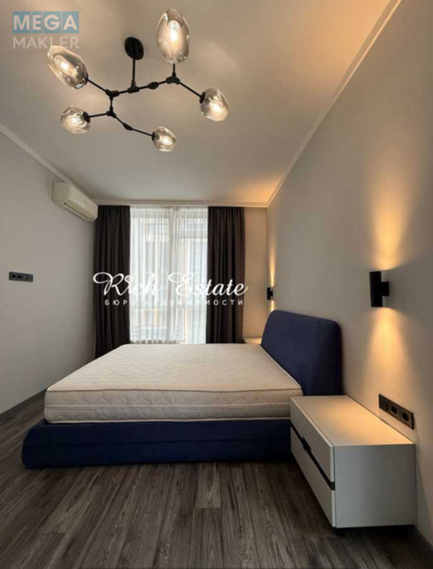 Оренда 3 кімнатної квартири, <a class="location-link" href="/kiev/" title="Недвижимость Київ">Київ</a>, <a class="location-link" href="/kiev/pecherskij/" title="Недвижимость Печерський район">Печерський р-н</a>, Предславинская ул., 57 (изображение 7)