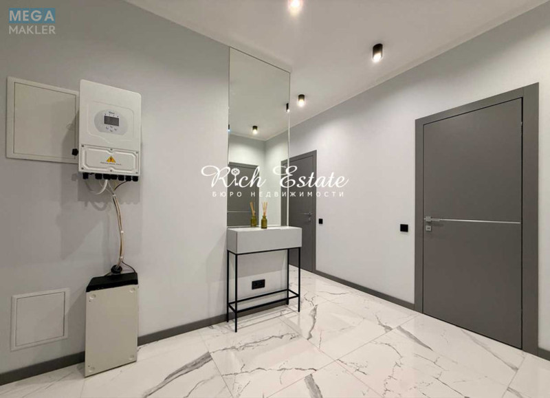 Оренда 3 кімнатної квартири, <a class="location-link" href="/kiev/" title="Недвижимость Київ">Київ</a>, <a class="location-link" href="/kiev/pecherskij/" title="Недвижимость Печерський район">Печерський р-н</a>, Предславинская ул., 57 (изображение 8)