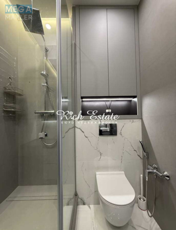 Оренда 3 кімнатної квартири, <a class="location-link" href="/kiev/" title="Недвижимость Київ">Київ</a>, <a class="location-link" href="/kiev/pecherskij/" title="Недвижимость Печерський район">Печерський р-н</a>, Предславинская ул., 57 (изображение 12)