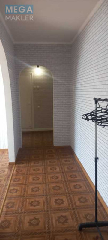 Продаж 3 кімнатної квартири (70/42/7), 2 пов. 4 пов. будинку, <a class="location-link" href="/velikie-dmitrovichi/" title="Недвижимость Великі Дмитровичі">Великі Дмитровичі</a>, Київська, 45 (изображение 2)