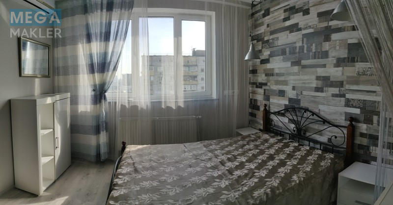 Оренда 1 кімнатної квартири, люкс, <a class="location-link" href="/kiev/" title="Недвижимость Київ">Київ</a>, <a class="location-link" href="/kiev/shevchenkovskij/" title="Недвижимость Шевченківський район">Шевченківський р-н</a>, Ю.Ільєнко ( <img src="https://megamakler.com.ua/metro/00ff00.gif" alt="" class="metro" /> м. Лукьяновская, 3 ) (изображение 3)