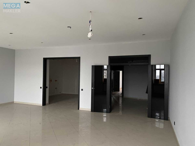 Продаж 4 кімнатної квартири (171/100/25), 7 пов. 12 пов. будинку, <a class="location-link" href="/kiev/" title="Недвижимость Київ">Київ</a>, <a class="location-link" href="/kiev/shevchenkovskij/" title="Недвижимость Шевченківський район">Шевченківський р-н</a>, Ірининська вул., 5/24 (изображение 11)