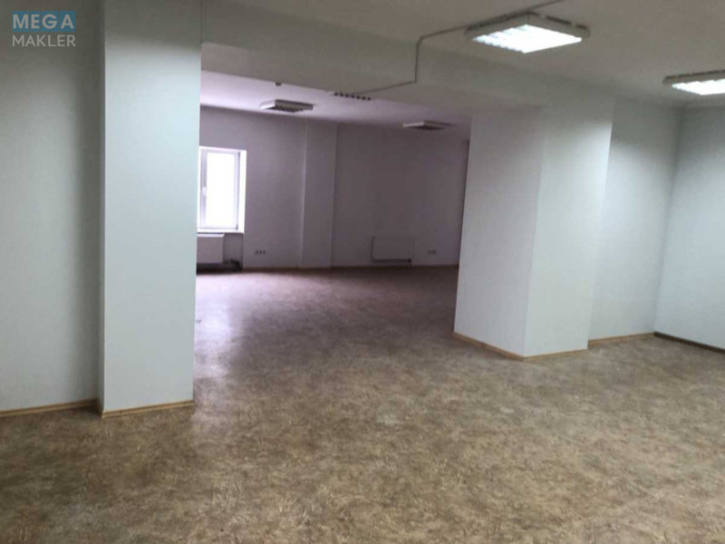 Оренда окремої будівлі/побудови, 700&nbsp;кв.м, <a class="location-link" href="/kiev/" title="Недвижимость Київ">Київ</a>, <a class="location-link" href="/kiev/goloseevskij/" title="Недвижимость Голосіївський район">Голосіївський р-н</a>, Пирогівський шлях вул., 34 (изображение 4)