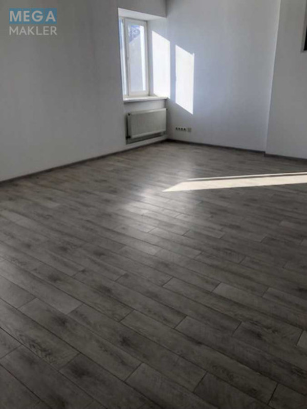 Оренда окремої будівлі/побудови, 700&nbsp;кв.м, <a class="location-link" href="/kiev/" title="Недвижимость Київ">Київ</a>, <a class="location-link" href="/kiev/goloseevskij/" title="Недвижимость Голосіївський район">Голосіївський р-н</a>, Пирогівський шлях вул., 34 (изображение 7)