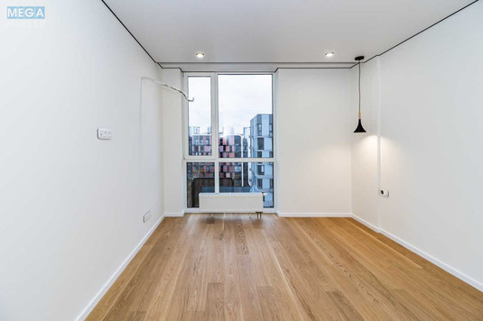 Продаж 2 кімнатної квартири (68/?/21), 8 пов. 8 пов. будинку, <a class="location-link" href="/kiev/" title="Недвижимость Київ">Київ</a>, <a class="location-link" href="/kiev/goloseevskij/" title="Недвижимость Голосіївський район">Голосіївський р-н</a>, Тадея Рыльского бульв., 4 (изображение 6)