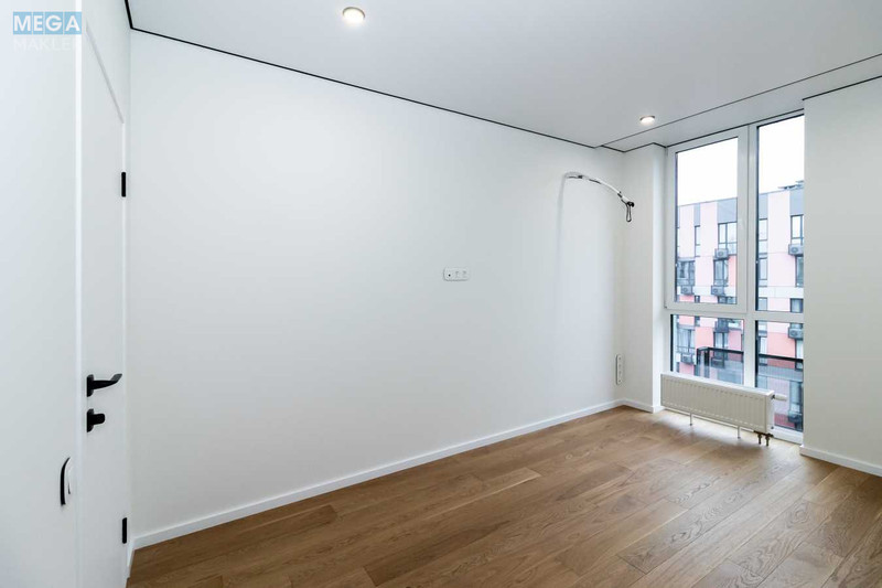 Продаж 2 кімнатної квартири (68/?/21), 8 пов. 8 пов. будинку, <a class="location-link" href="/kiev/" title="Недвижимость Київ">Київ</a>, <a class="location-link" href="/kiev/goloseevskij/" title="Недвижимость Голосіївський район">Голосіївський р-н</a>, Тадея Рыльского бульв., 4 (изображение 16)