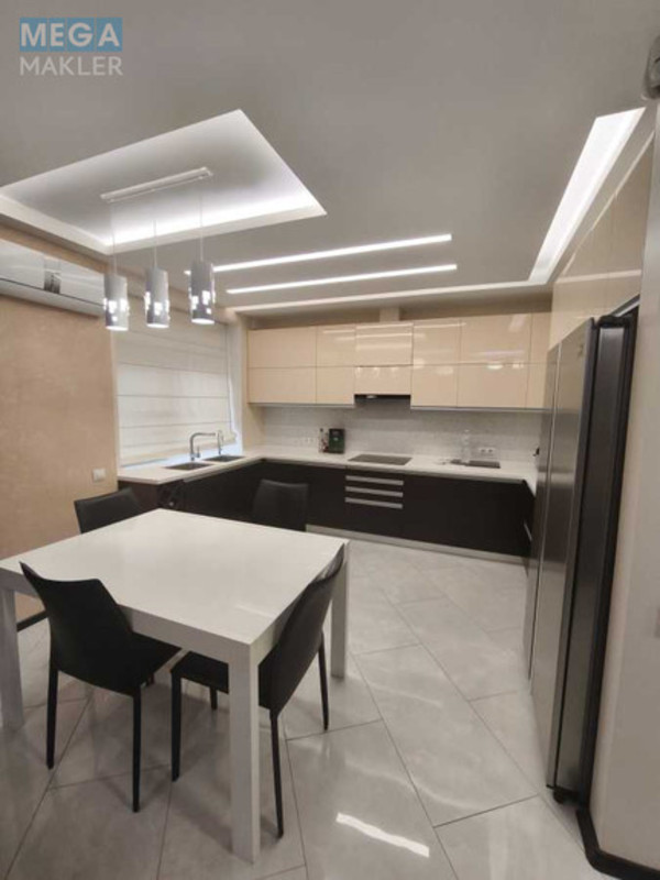 Продаж 6 кімнатної квартири (164/?/?), 4 пов. 5 пов. будинку, <a class="location-link" href="/dnepropetrovsk/" title="Недвижимость Дніпра">Дніпро</a>, Кобзаря, 2 (изображение 2)