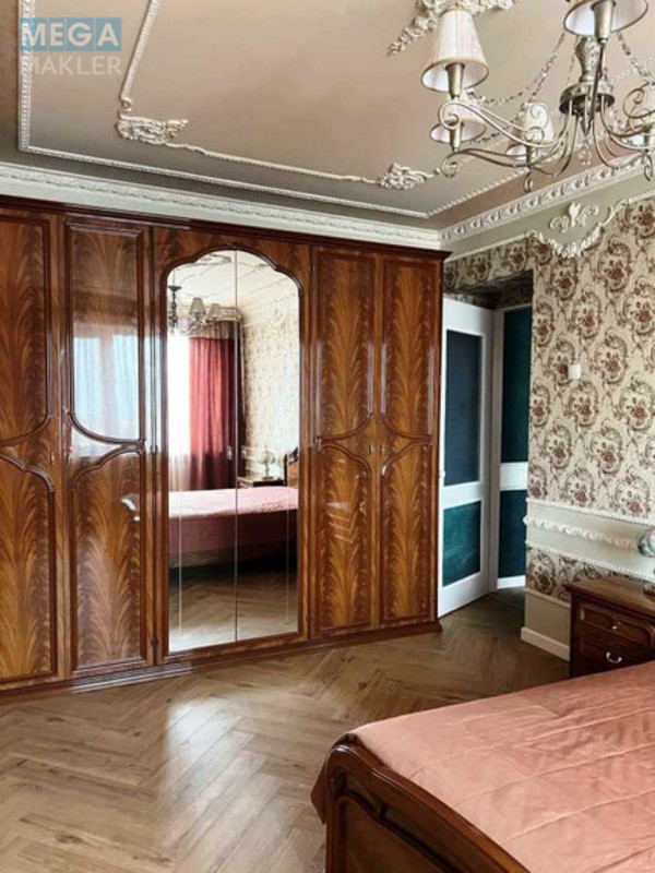 Оренда 3 кімнатної квартири, <a class="location-link" href="/kiev/" title="Недвижимость Київ">Київ</a>, <a class="location-link" href="/kiev/pecherskij/" title="Недвижимость Печерський район">Печерський р-н</a>, Леси Украинки бульв., 21Б (изображение 11)