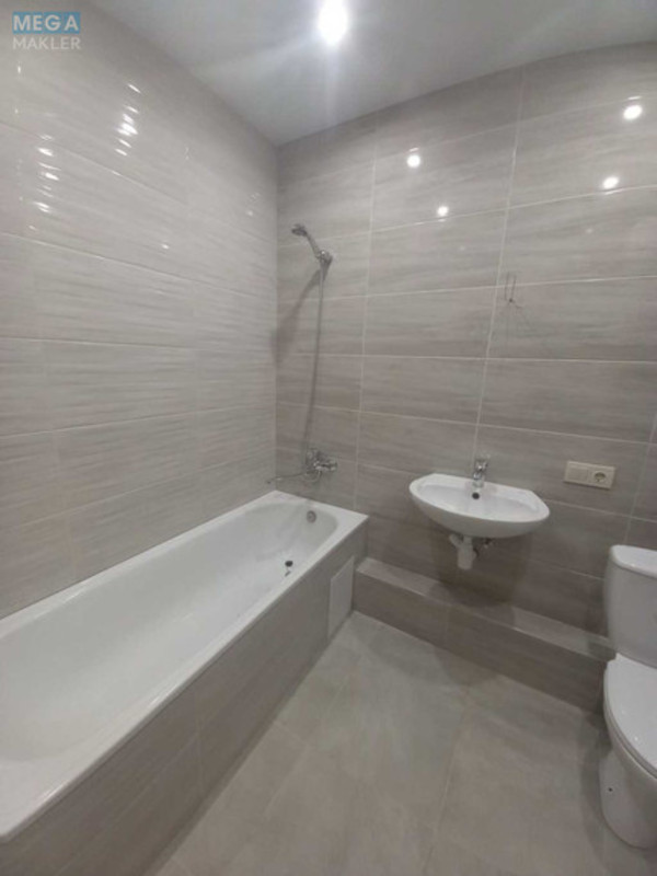 Оренда 1 кімнатної квартири, <a class="location-link" href="/kiev/" title="Недвижимость Київ">Київ</a>, <a class="location-link" href="/kiev/darnickij/" title="Недвижимость Дарницький район">Дарницький р-н</a>, Григория Ващенко ул. (изображение 7)