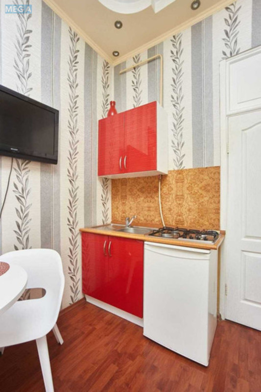 Оренда 1 кімнатної квартири, <a class="location-link" href="/odessa/" title="Недвижимость Одеса">Одеса</a>, <a class="location-link" href="/odessa/primorskij/" title="Недвижимость Приморський район">Приморський р-н</a>, переулок Чайковского, 12 (изображение 4)