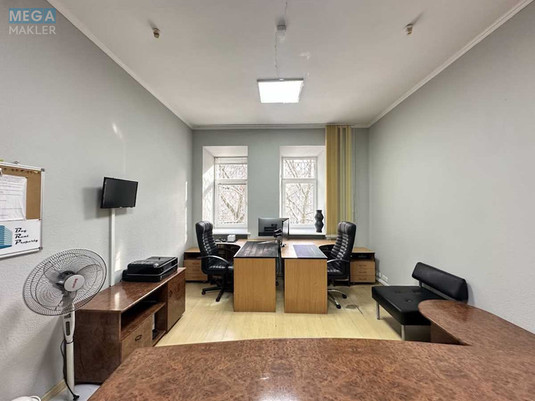 Оренда комерційної нерухомості, 70&nbsp;кв.м, под офис, <a class="location-link" href="/kiev/" title="Недвижимость Київ">Київ</a>, <a class="location-link" href="/kiev/shevchenkovskij/" title="Недвижимость Шевченківський район">Шевченківський р-н</a>, Костельная ул., 10 (изображение 10)