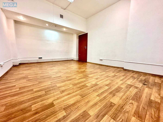 Оренда окремої будівлі/побудови, 40&nbsp;кв.м, <a class="location-link" href="/kiev/" title="Недвижимость Київ">Київ</a>, <a class="location-link" href="/kiev/dneprovskij/" title="Недвижимость Дніпровський район">Дніпровський р-н</a>, Раїси Окіпної вул., 4а (изображение 2)