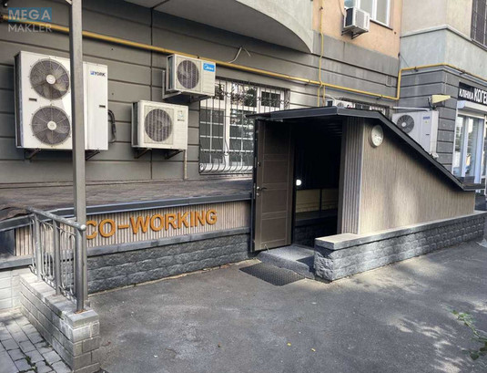 Оренда окремої будівлі/побудови, 40&nbsp;кв.м, <a class="location-link" href="/kiev/" title="Недвижимость Київ">Київ</a>, <a class="location-link" href="/kiev/dneprovskij/" title="Недвижимость Дніпровський район">Дніпровський р-н</a>, Раїси Окіпної вул., 4а (изображение 11)