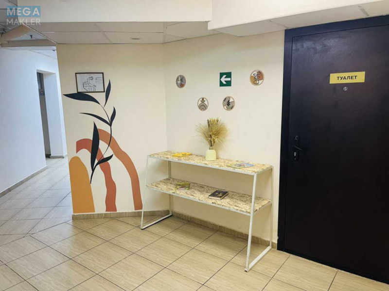 Оренда комерційної нерухомості, 21&nbsp;кв.м, под офис, <a class="location-link" href="/kiev/" title="Недвижимость Київ">Київ</a>, <a class="location-link" href="/kiev/dneprovskij/" title="Недвижимость Дніпровський район">Дніпровський р-н</a>, Раїси Окіпної вул., 4 (изображение 6)