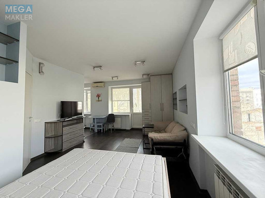 Оренда 1 кімнатної квартири, <a class="location-link" href="/kiev/" title="Недвижимость Київ">Київ</a>, <a class="location-link" href="/kiev/podolskij/" title="Недвижимость Подільський район">Подільський р-н</a>, Сковороди вул., 3 (изображение 4)