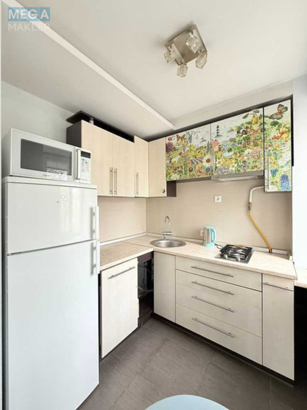 Оренда 1 кімнатної квартири, <a class="location-link" href="/kiev/" title="Недвижимость Київ">Київ</a>, <a class="location-link" href="/kiev/podolskij/" title="Недвижимость Подільський район">Подільський р-н</a>, Сковороди вул., 3 (изображение 7)