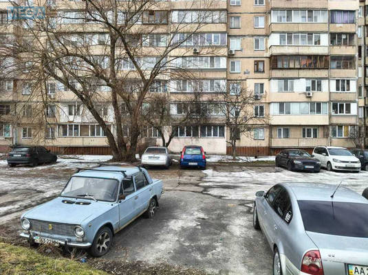 Продаж комерційної нерухомості, 98&nbsp;кв.м, под магазин, <a class="location-link" href="/kiev/" title="Недвижимость Київ">Київ</a>, <a class="location-link" href="/kiev/svyatoshinskij/" title="Недвижимость Святошинський район">Святошинський р-н</a>, Григоровича-Барського вул., 7 (изображение 3)