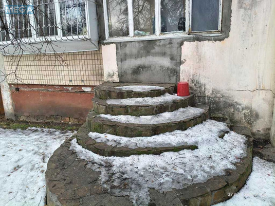 Продаж комерційної нерухомості, 98&nbsp;кв.м, под магазин, <a class="location-link" href="/kiev/" title="Недвижимость Київ">Київ</a>, <a class="location-link" href="/kiev/svyatoshinskij/" title="Недвижимость Святошинський район">Святошинський р-н</a>, Григоровича-Барського вул., 7 (изображение 4)