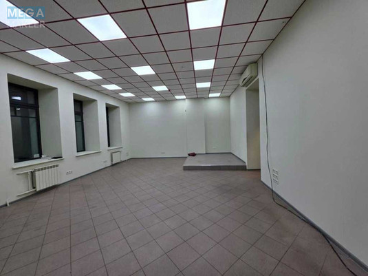 Оренда комерційної нерухомості, 70&nbsp;кв.м, под магазин, <a class="location-link" href="/kiev/" title="Недвижимость Київ">Київ</a>, <a class="location-link" href="/kiev/pecherskij/" title="Недвижимость Печерський район">Печерський р-н</a>, Михайловская ул., 19 (изображение 8)
