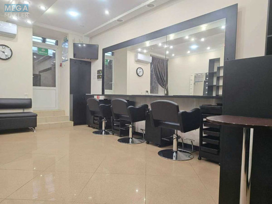 Оренда комерційної нерухомості, 46&nbsp;кв.м, <a class="location-link" href="/kiev/" title="Недвижимость Київ">Київ</a>, <a class="location-link" href="/kiev/pecherskij/" title="Недвижимость Печерський район">Печерський р-н</a>, Михайла Бойчука вул., 1А (изображение 19)