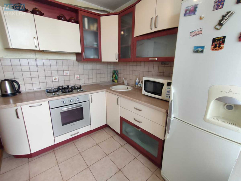 Оренда 3 кімнатної квартири, <a class="location-link" href="/kiev/" title="Недвижимость Київ">Київ</a>, <a class="location-link" href="/kiev/svyatoshinskij/" title="Недвижимость Святошинський район">Святошинський р-н</a>, Леся Курбаса просп., 5Б (изображение 2)