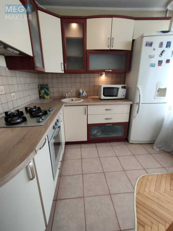 Оренда 3 кімнатної квартири, <a class="location-link" href="/kiev/" title="Недвижимость Київ">Київ</a>, <a class="location-link" href="/kiev/svyatoshinskij/" title="Недвижимость Святошинський район">Святошинський р-н</a>, Леся Курбаса просп., 5Б (изображение 6)