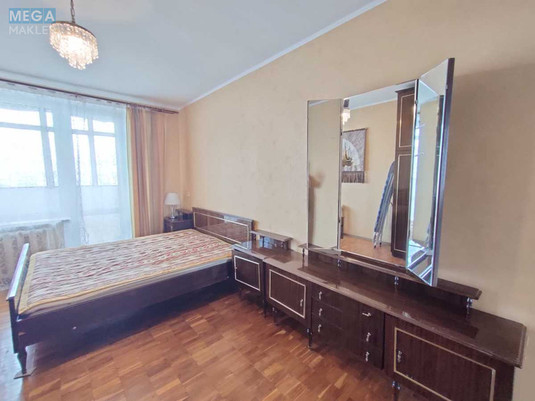 Оренда 3 кімнатної квартири, <a class="location-link" href="/kiev/" title="Недвижимость Київ">Київ</a>, <a class="location-link" href="/kiev/svyatoshinskij/" title="Недвижимость Святошинський район">Святошинський р-н</a>, Леся Курбаса просп., 5Б (изображение 22)