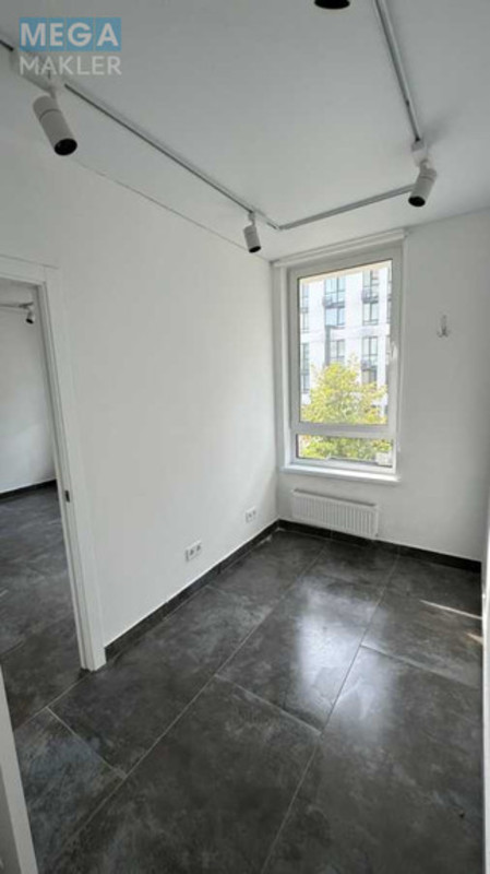 Оренда комерційної нерухомості, 52&nbsp;кв.м, под офис, <a class="location-link" href="/kiev/" title="Недвижимость Київ">Київ</a>, <a class="location-link" href="/kiev/shevchenkovskij/" title="Недвижимость Шевченківський район">Шевченківський р-н</a>, Салютна вул., 2 (изображение 13)