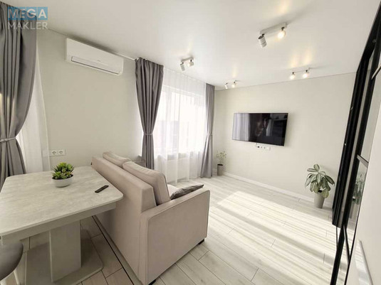 Продаж 1 кімнатної квартири (37/?/9), 6 пов. 6 пов. будинку, <a class="location-link" href="/kiev/" title="Недвижимость Київ">Київ</a>, <a class="location-link" href="/kiev/svyatoshinskij/" title="Недвижимость Святошинський район">Святошинський р-н</a>, Стеценко ул., 75 (изображение 13)