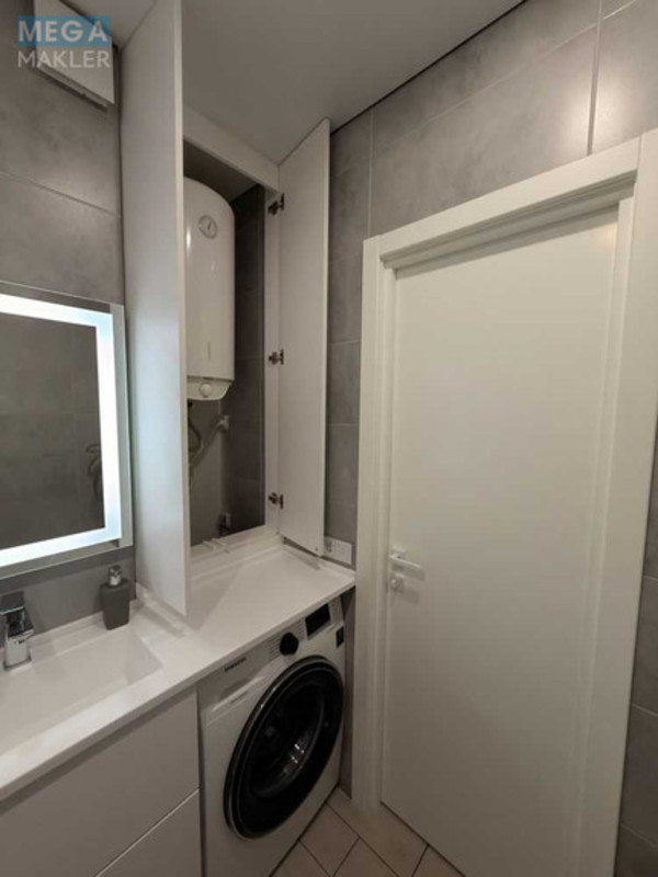 Продаж 1 кімнатної квартири (37/?/9), 6 пов. 6 пов. будинку, <a class="location-link" href="/kiev/" title="Недвижимость Київ">Київ</a>, <a class="location-link" href="/kiev/svyatoshinskij/" title="Недвижимость Святошинський район">Святошинський р-н</a>, Стеценко ул., 75 (изображение 17)