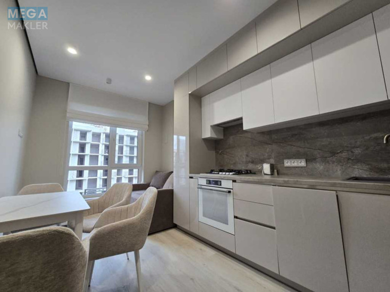 Продаж 2 кімнатної квартири (62/30/14), 7 пов. 10 пов. будинку, <a class="location-link" href="/kiev/" title="Недвижимость Київ">Київ</a>, <a class="location-link" href="/kiev/goloseevskij/" title="Недвижимость Голосіївський район">Голосіївський р-н</a>, Метрологическая ул., 107А (изображение 3)