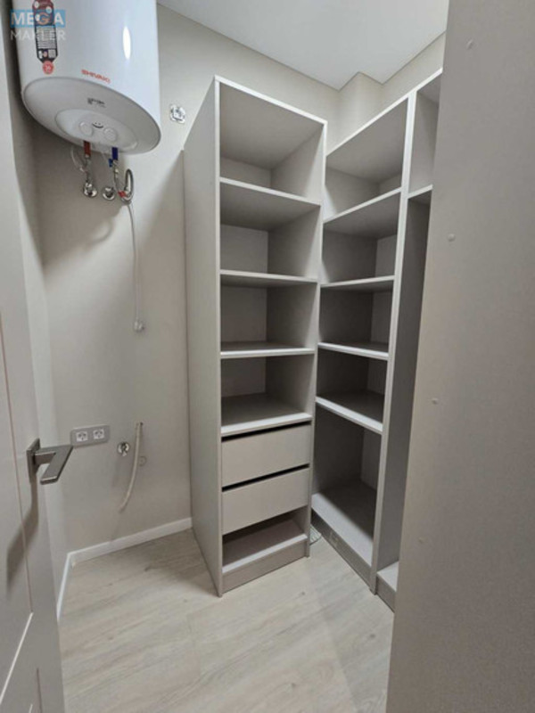 Продаж 2 кімнатної квартири (62/30/14), 7 пов. 10 пов. будинку, <a class="location-link" href="/kiev/" title="Недвижимость Київ">Київ</a>, <a class="location-link" href="/kiev/goloseevskij/" title="Недвижимость Голосіївський район">Голосіївський р-н</a>, Метрологическая ул., 107А (изображение 4)