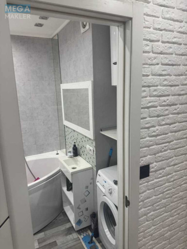 Оренда 2 кімнатної квартири, <a class="location-link" href="/kiev/" title="Недвижимость Київ">Київ</a>, <a class="location-link" href="/kiev/svyatoshinskij/" title="Недвижимость Святошинський район">Святошинський р-н</a>, Стеценко ул., 75 (изображение 15)