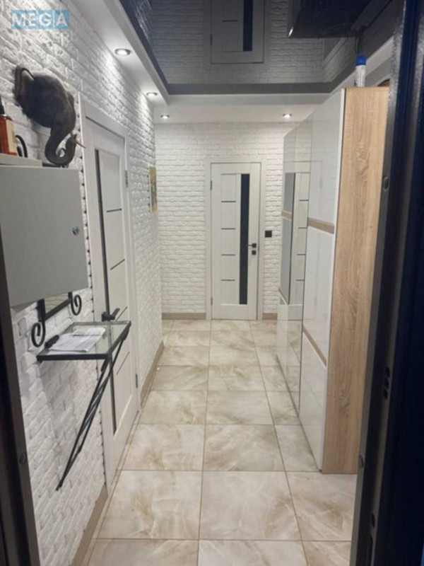 Оренда 2 кімнатної квартири, <a class="location-link" href="/kiev/" title="Недвижимость Київ">Київ</a>, <a class="location-link" href="/kiev/svyatoshinskij/" title="Недвижимость Святошинський район">Святошинський р-н</a>, Стеценко ул., 75 (изображение 17)