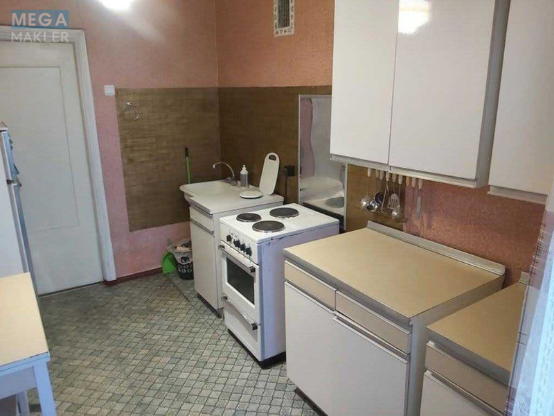 Оренда 3 кімнатної квартири, <a class="location-link" href="/odessa/" title="Недвижимость Одеса">Одеса</a>, <a class="location-link" href="/odessa/suvorovskij/" title="Недвижимость Суворовський район">Суворовський р-н</a>, Грушевского, 52 (изображение 4)