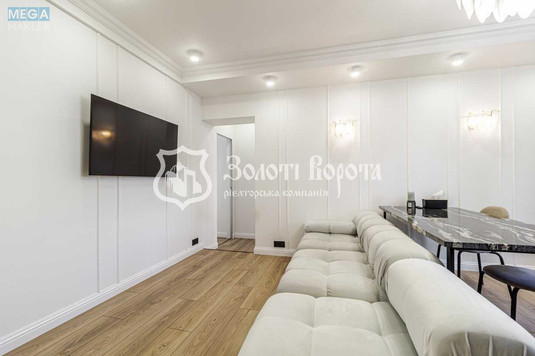 Продаж 3 кімнатної квартири (74,5/52/7), 3 пов. 9 пов. будинку, <a class="location-link" href="/kiev/" title="Недвижимость Київ">Київ</a>, <a class="location-link" href="/kiev/pecherskij/" title="Недвижимость Печерський район">Печерський р-н</a>, Велика Васильківська вул., 131 (изображение 3)