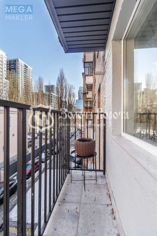 Продаж 3 кімнатної квартири (74,5/52/7), 3 пов. 9 пов. будинку, <a class="location-link" href="/kiev/" title="Недвижимость Київ">Київ</a>, <a class="location-link" href="/kiev/pecherskij/" title="Недвижимость Печерський район">Печерський р-н</a>, Велика Васильківська вул., 131 (изображение 7)