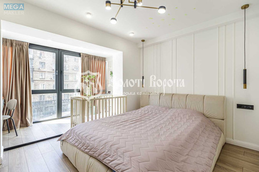 Продаж 3 кімнатної квартири (74,5/52/7), 3 пов. 9 пов. будинку, <a class="location-link" href="/kiev/" title="Недвижимость Київ">Київ</a>, <a class="location-link" href="/kiev/pecherskij/" title="Недвижимость Печерський район">Печерський р-н</a>, Велика Васильківська вул., 131 (изображение 9)