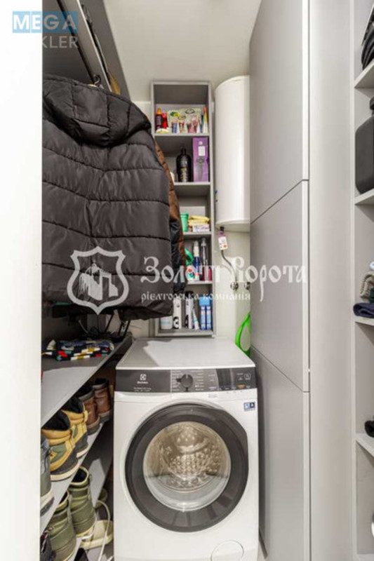 Продаж 3 кімнатної квартири (74,5/52/7), 3 пов. 9 пов. будинку, <a class="location-link" href="/kiev/" title="Недвижимость Київ">Київ</a>, <a class="location-link" href="/kiev/pecherskij/" title="Недвижимость Печерський район">Печерський р-н</a>, Велика Васильківська вул., 131 (изображение 19)