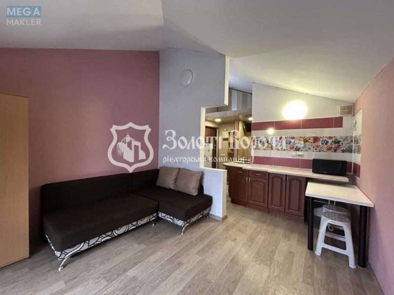 Продаж 1 кімнатної квартири (21,8/14/3), 3 пов. 3 пов. будинку, <a class="location-link" href="/kiev/" title="Недвижимость Київ">Київ</a>, <a class="location-link" href="/kiev/solomenskij/" title="Недвижимость Солом'янський район">Солом'янський р-н</a>, Залізнична вул., 32 (изображение 3)