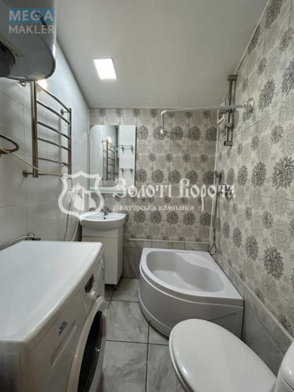 Продаж 1 кімнатної квартири (21,8/14/3), 3 пов. 3 пов. будинку, <a class="location-link" href="/kiev/" title="Недвижимость Київ">Київ</a>, <a class="location-link" href="/kiev/solomenskij/" title="Недвижимость Солом'янський район">Солом'янський р-н</a>, Залізнична вул., 32 (изображение 6)