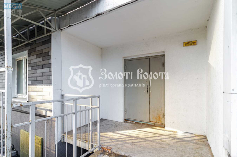 Продаж комерційної нерухомості, 70&nbsp;кв.м, под офис, <a class="location-link" href="/kiev/" title="Недвижимость Київ">Київ</a>, <a class="location-link" href="/kiev/obolonskij/" title="Недвижимость Оболонський район">Оболонський р-н</a>, Коноплянська вул., 22 (изображение 14)