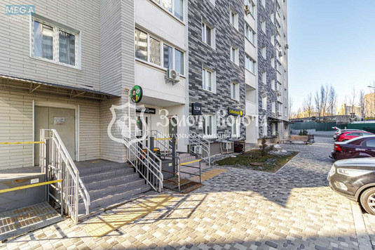 Продаж комерційної нерухомості, 70&nbsp;кв.м, под офис, <a class="location-link" href="/kiev/" title="Недвижимость Київ">Київ</a>, <a class="location-link" href="/kiev/obolonskij/" title="Недвижимость Оболонський район">Оболонський р-н</a>, Коноплянська вул., 22 (изображение 16)