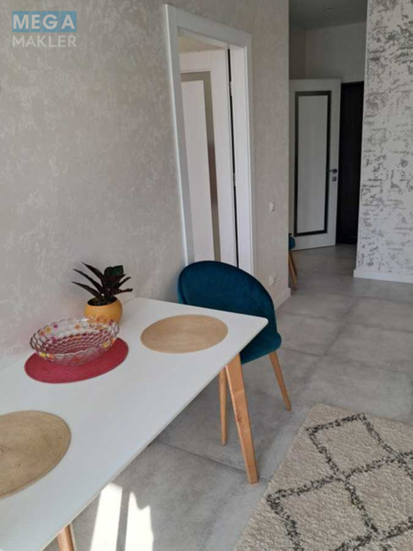 Оренда 2 кімнатної квартири, <a class="location-link" href="/lviv/" title="Недвижимость Львів">Львів</a>, <a class="location-link" href="/lviv/frankovskij/" title="Недвижимость Франківський район">Франківський р-н</a>, вул. Героїв Майдану, 5 (изображение 3)