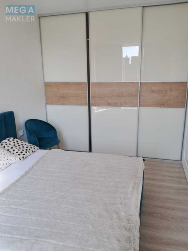 Оренда 2 кімнатної квартири, <a class="location-link" href="/lviv/" title="Недвижимость Львів">Львів</a>, <a class="location-link" href="/lviv/frankovskij/" title="Недвижимость Франківський район">Франківський р-н</a>, вул. Героїв Майдану, 5 (изображение 6)